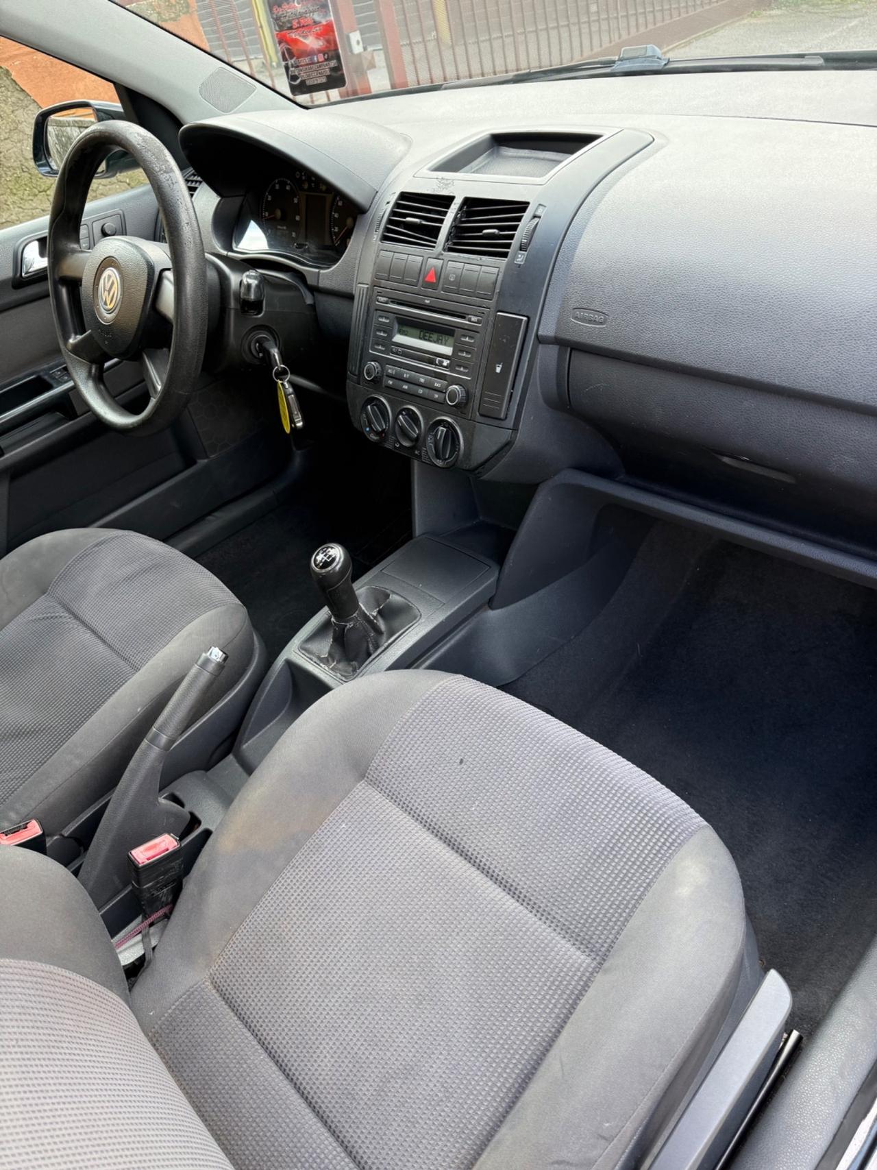 Volkswagen Polo 1.2/64CV 12V 5p. Comfortline