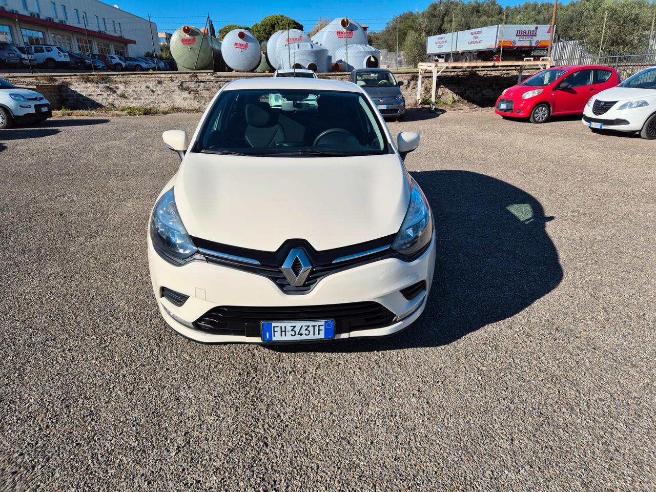 Renault Clio 1.2 75CV 5 porte Life
