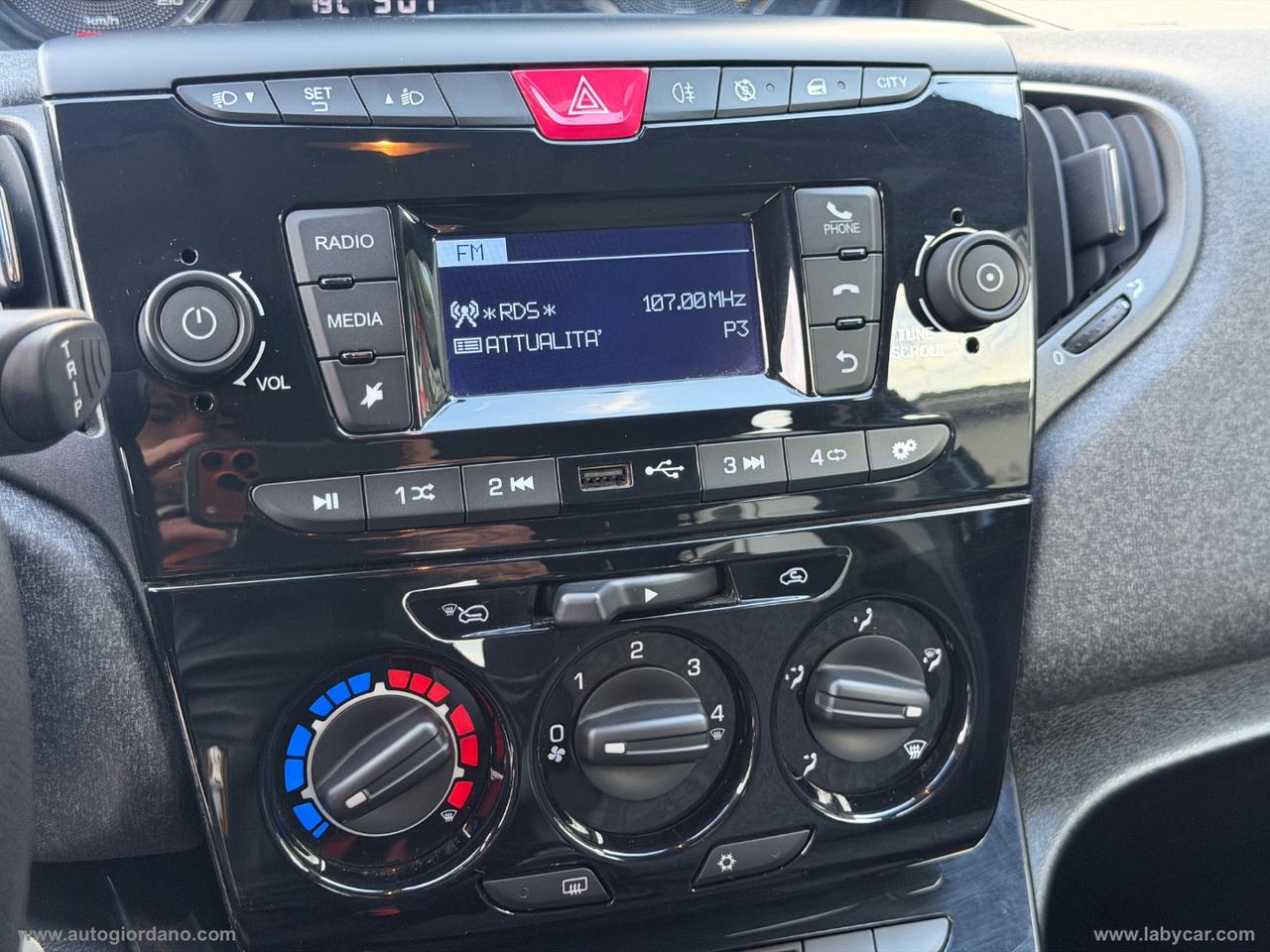 LANCIA Ypsilon 1.0 FireFly 5p.S&S Hybrid Silver