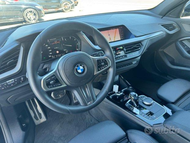 Bmw 116 118d 5p. Msport total black uff ita per ne