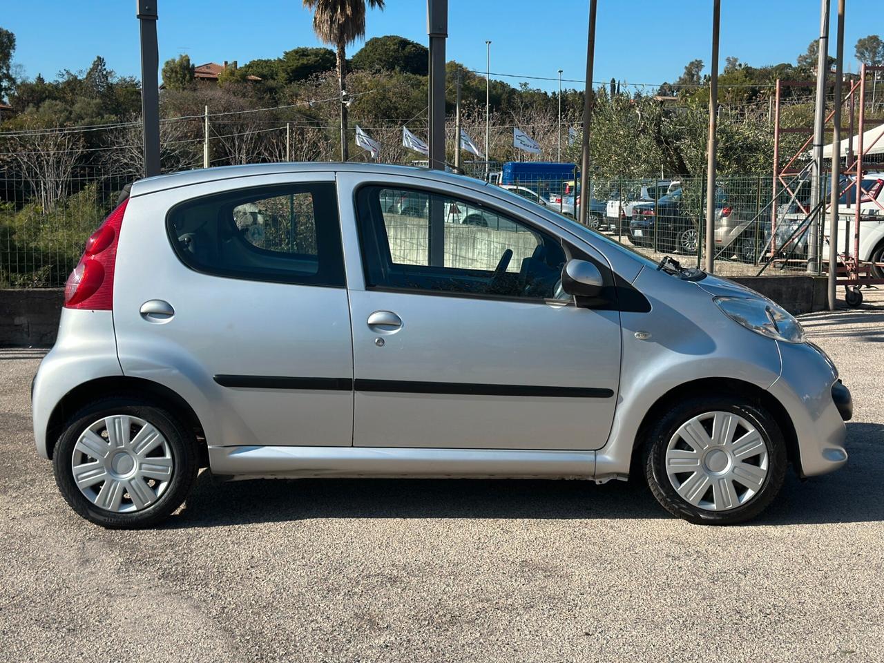 Peugeot 107 1.0 68CV 5p. Plaisir