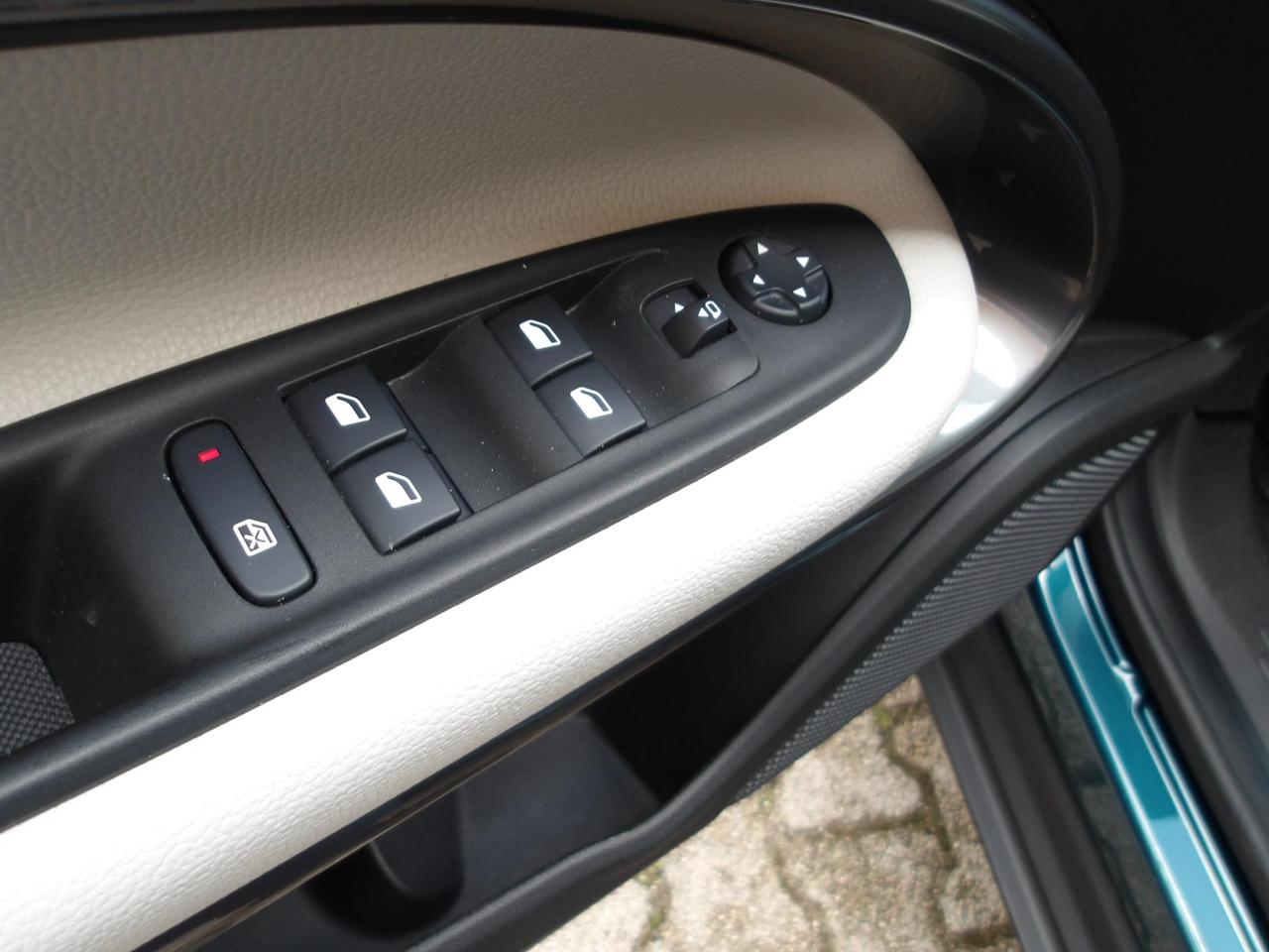 Fiat 600 1.2 hybrid La Prima 110cv auto