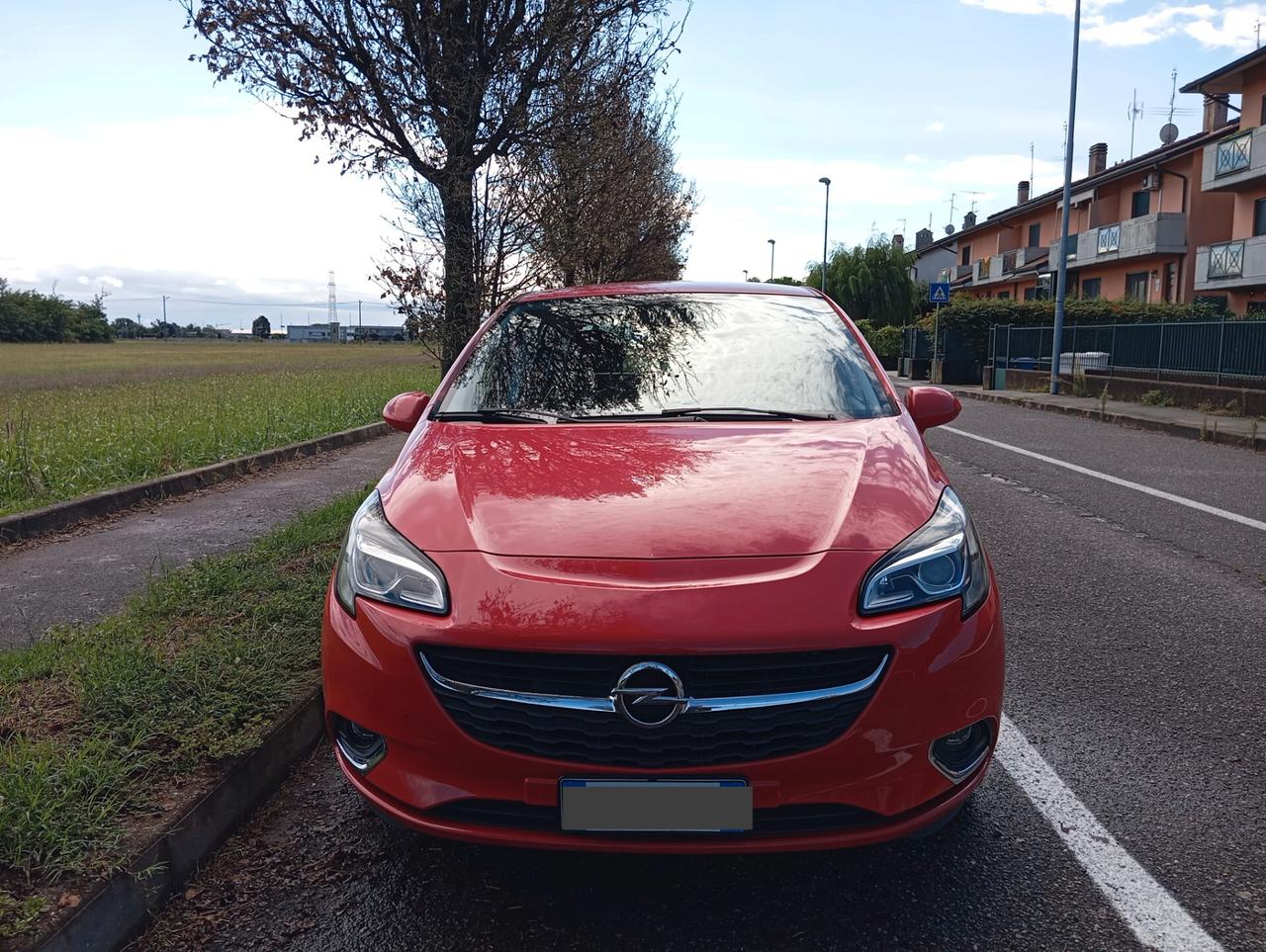 Opel Corsa 1.4 5 porte Cosmo Permute