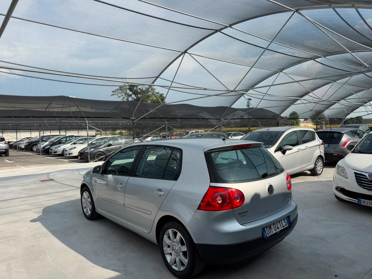 Volkswagen Golf 1.6 5p. Comfortline