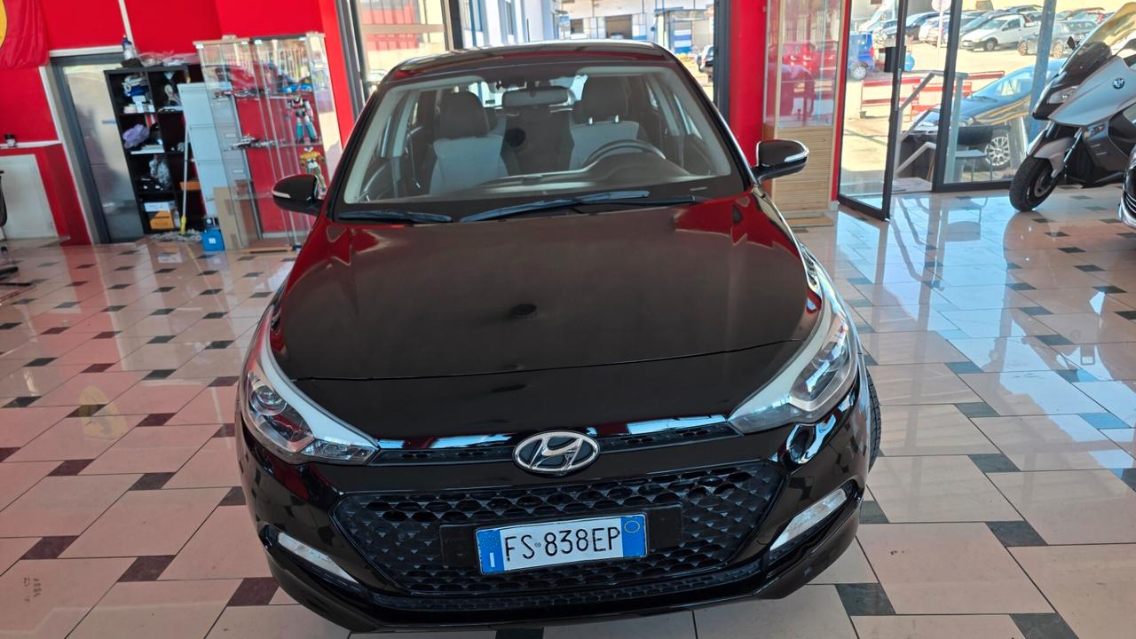 Hyundai i20 1.2 84 CV 5 porte Style