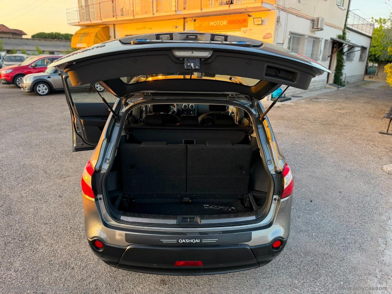 NISSAN Qashqai +2 1.6 16V GPL TEKNA GPL