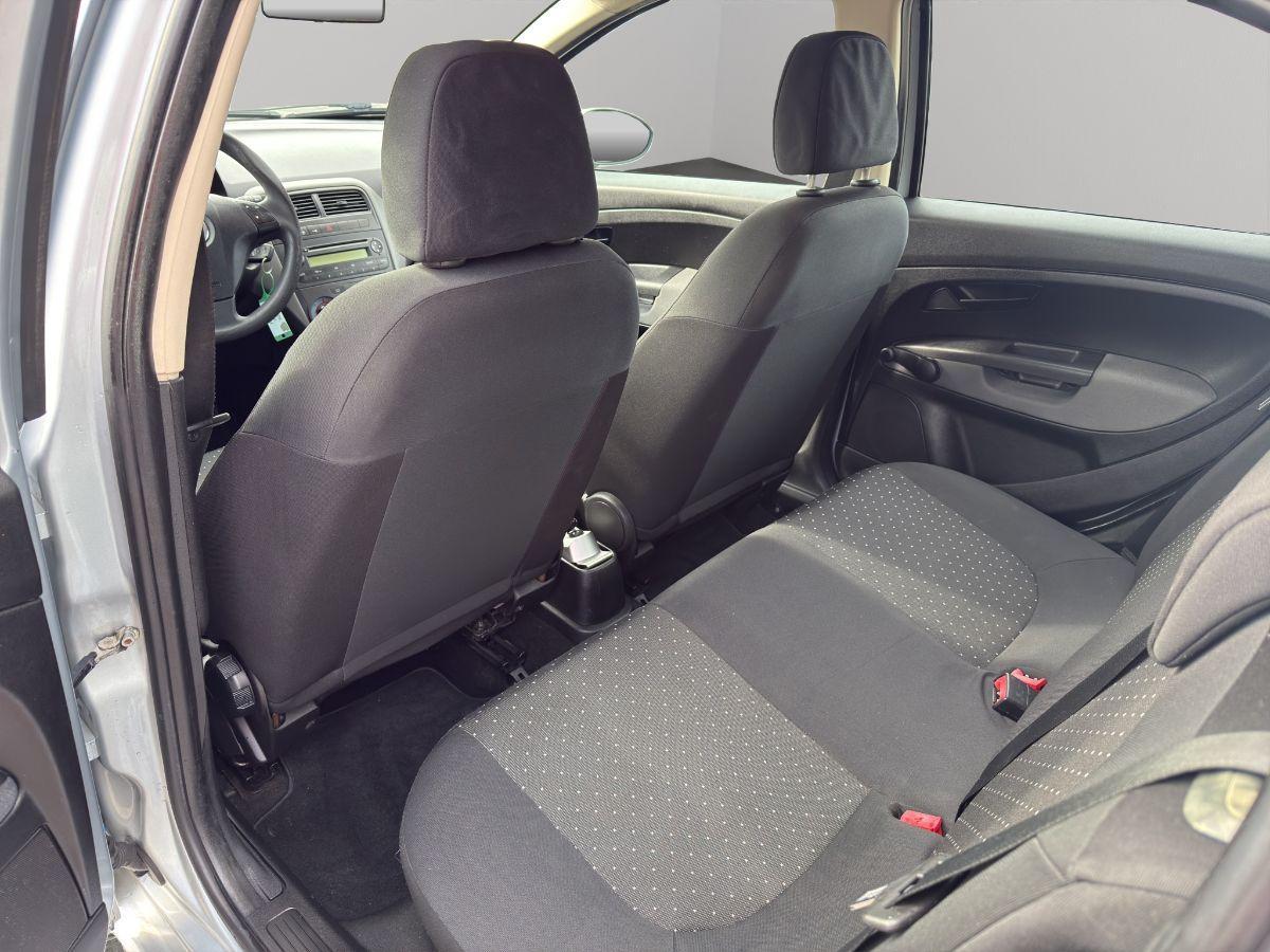 FIAT - Grande Punto - 1.3 MJT 75 CV 5p. Dynamic