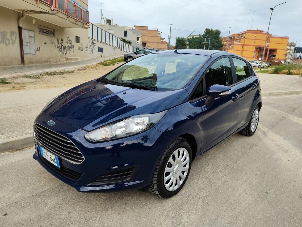Ford Fiesta 1.5 TDCi 75CV Business!!