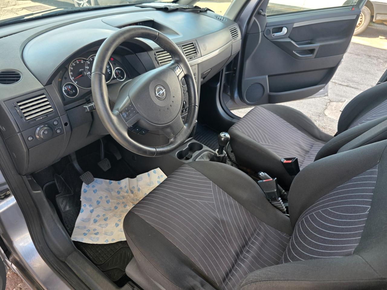 Opel Meriva 1.7 CDTI 101CV Cosmo con 252.000km Neopatentati ok