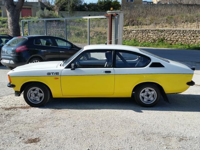Opel Kadett GTE 2.0 GRUPPO 1 motore rifatto TOTALE roll bar