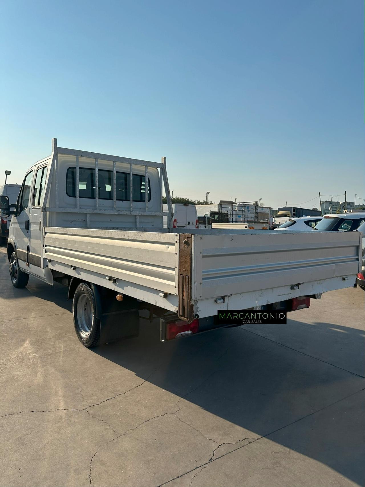 Iveco Daily 35c14 doppia Cabina cassonato