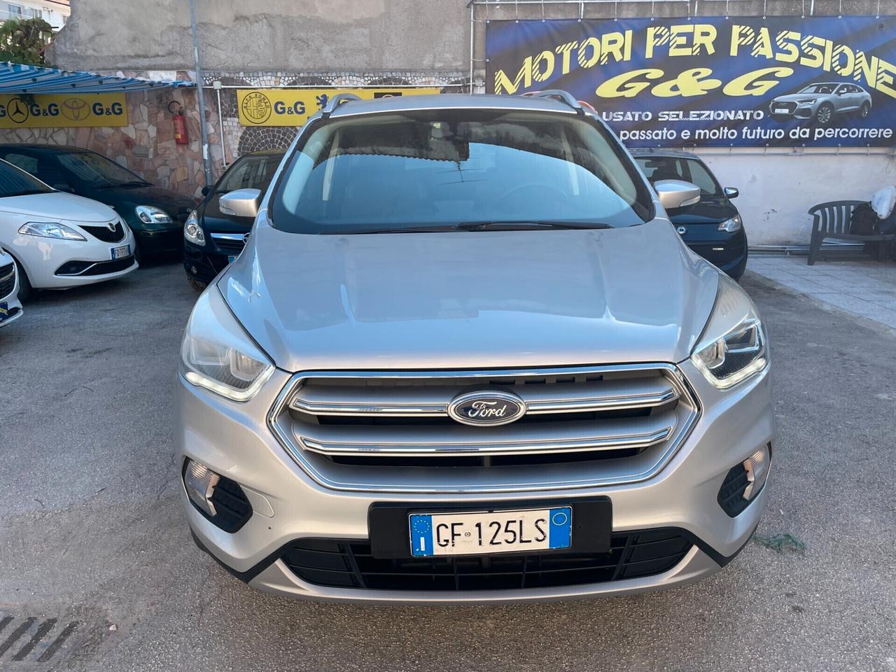Ford Kuga 1.5 TDCI 120 CV S&S 2WD Titanium