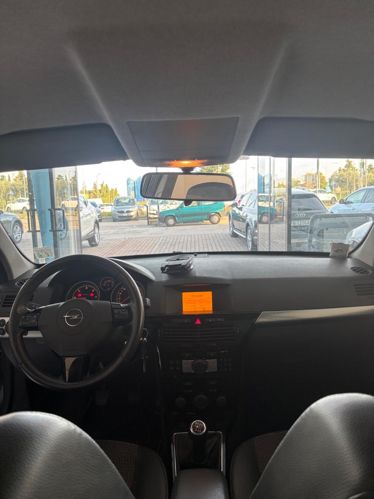 Opel Astra 1.7 CDTI 110CV 5 porte Cosmo