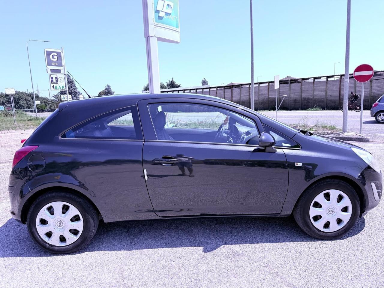 Opel Corsa 1.2 85CV 3 porte GPL-TECH Elective