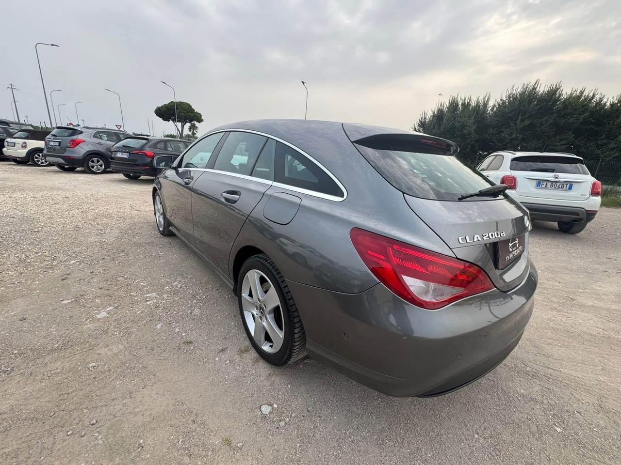 Mercedes-benz CLA 200 d S.W. Automatic Premium