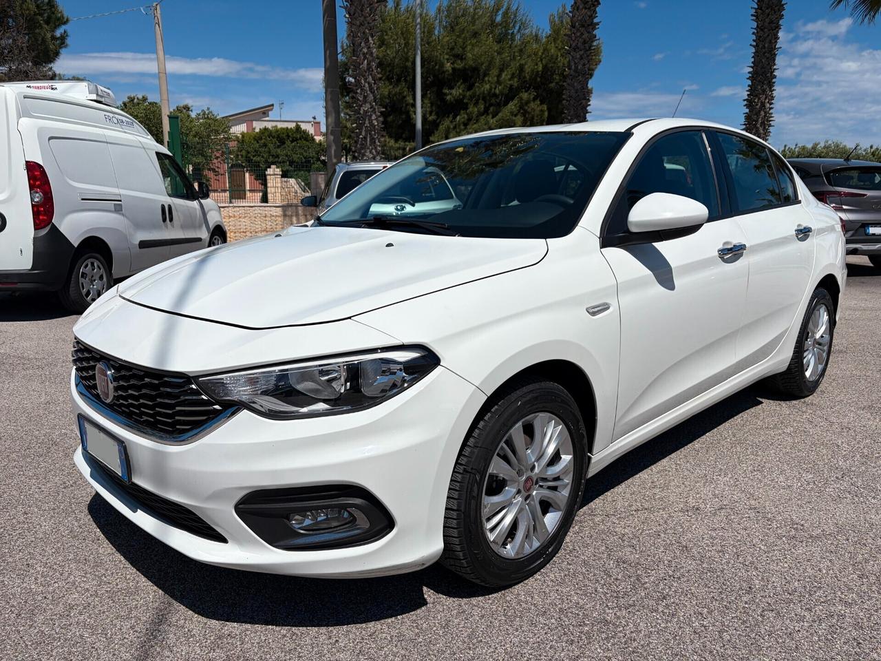 Fiat Tipo 1.6 Mjt 4 porte Lounge