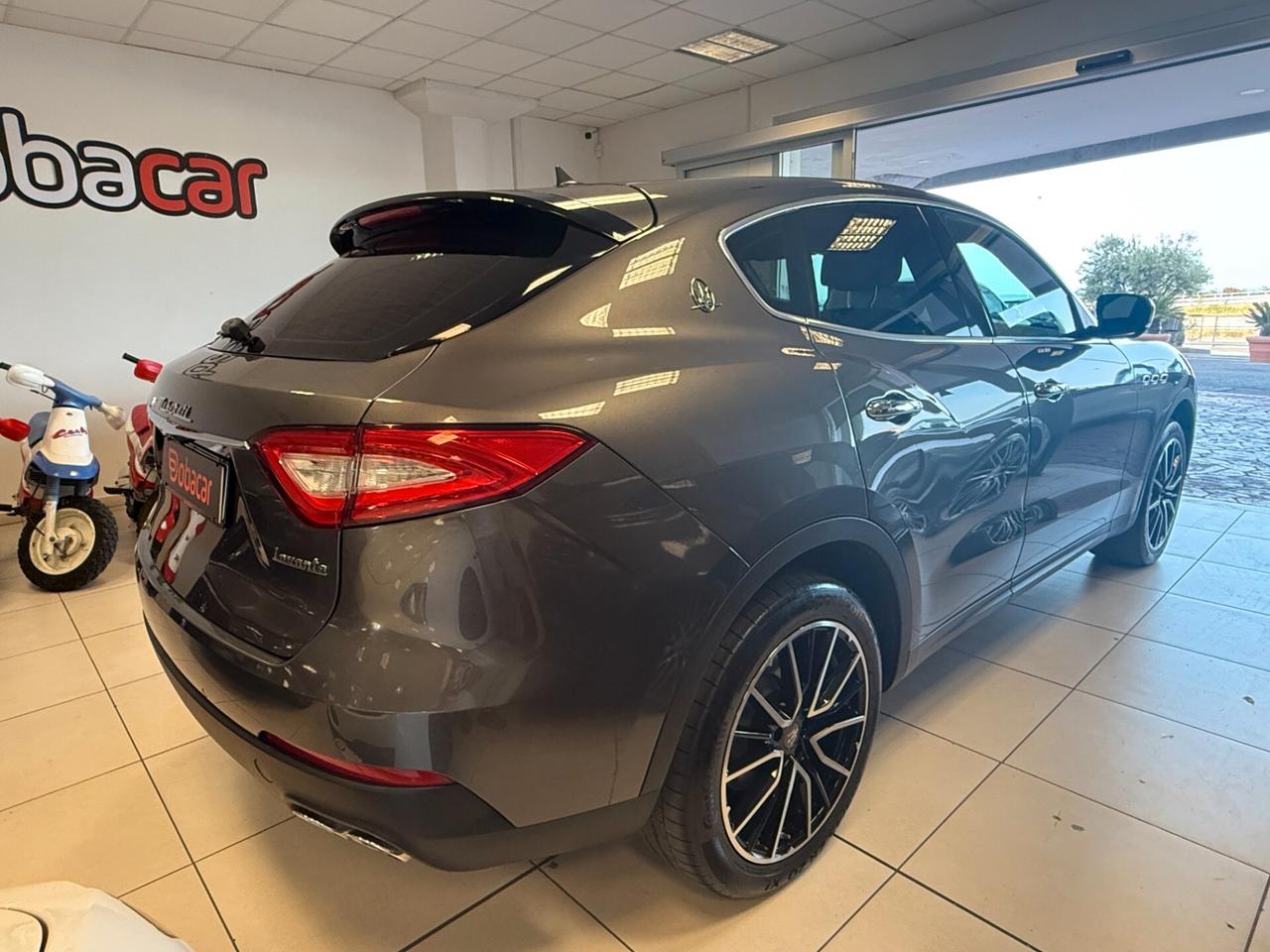 Maserati Levante V6 Diesel 250CV IVA ESPOSTA