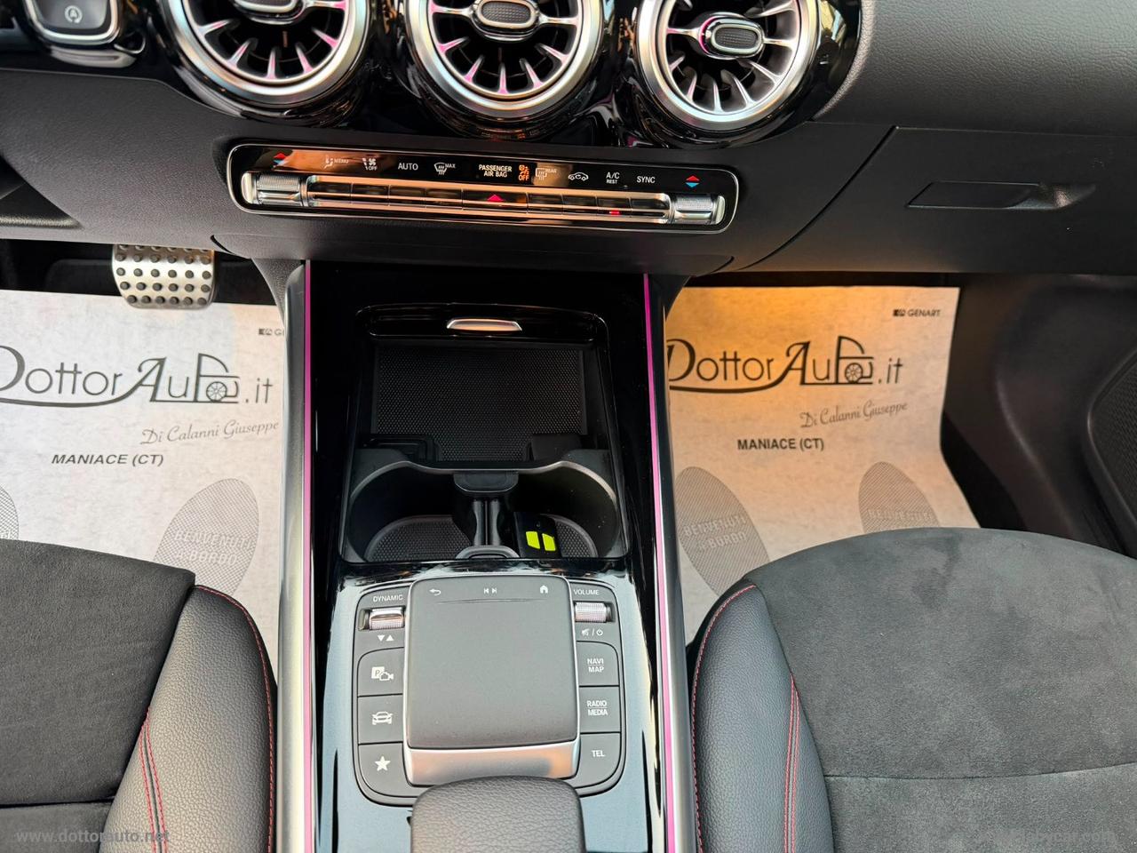 MERCEDES-BENZ GLA 200 d Automatic 4Matic Premium