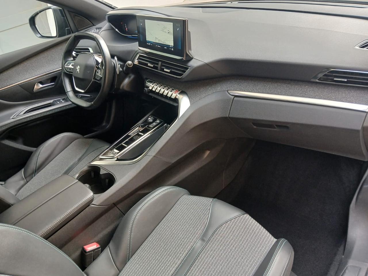 Peugeot 3008 BlueHDi 130 S&S EAT8 Allure Pack