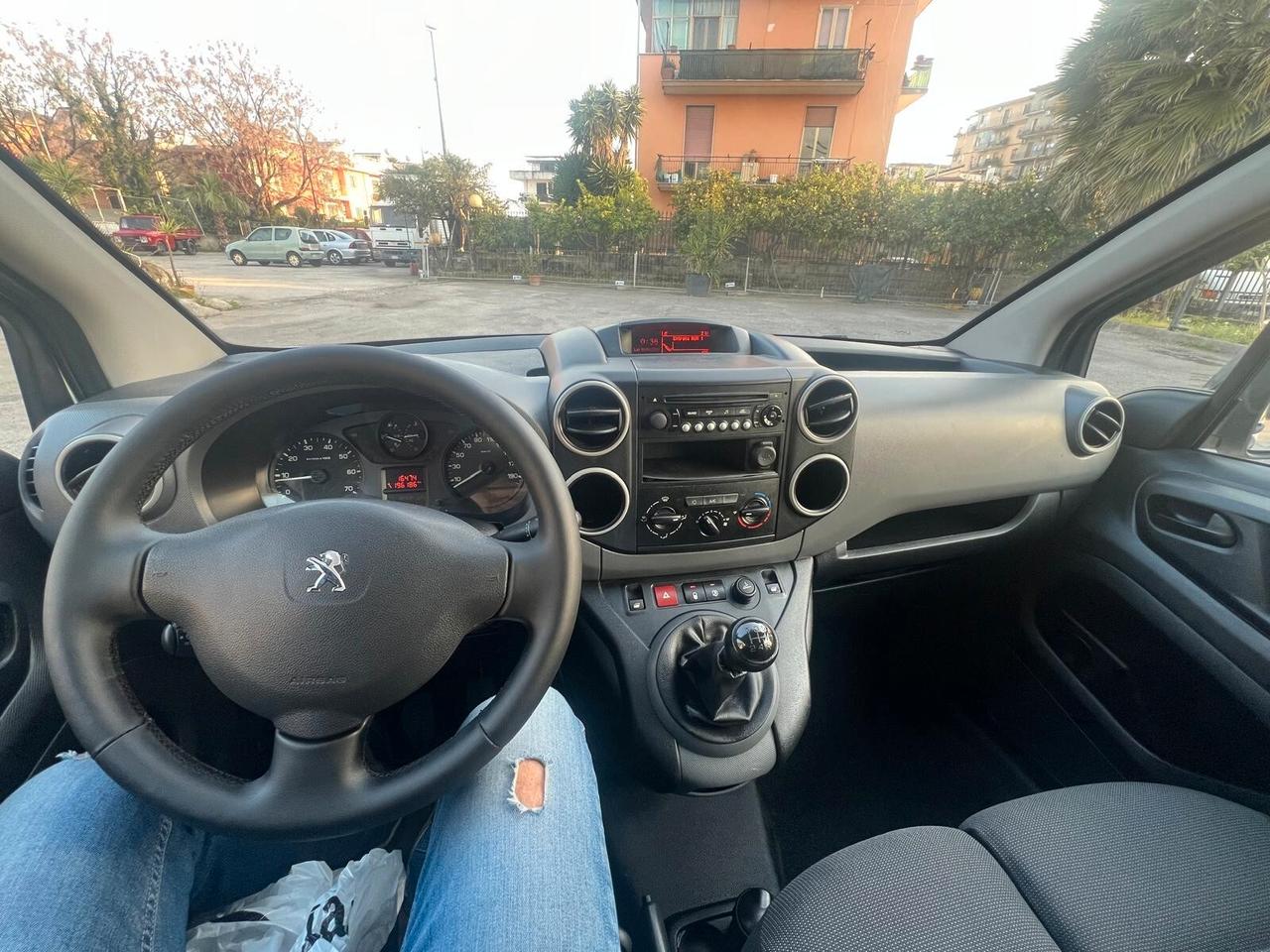 Peugeot Partner Tepee BlueHDi 100 Active