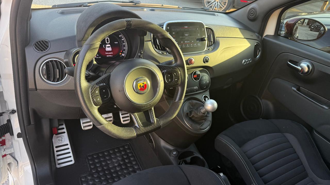 Abarth 595 1.4 Turbo T-Jet 180 CV Competizione 180 CV