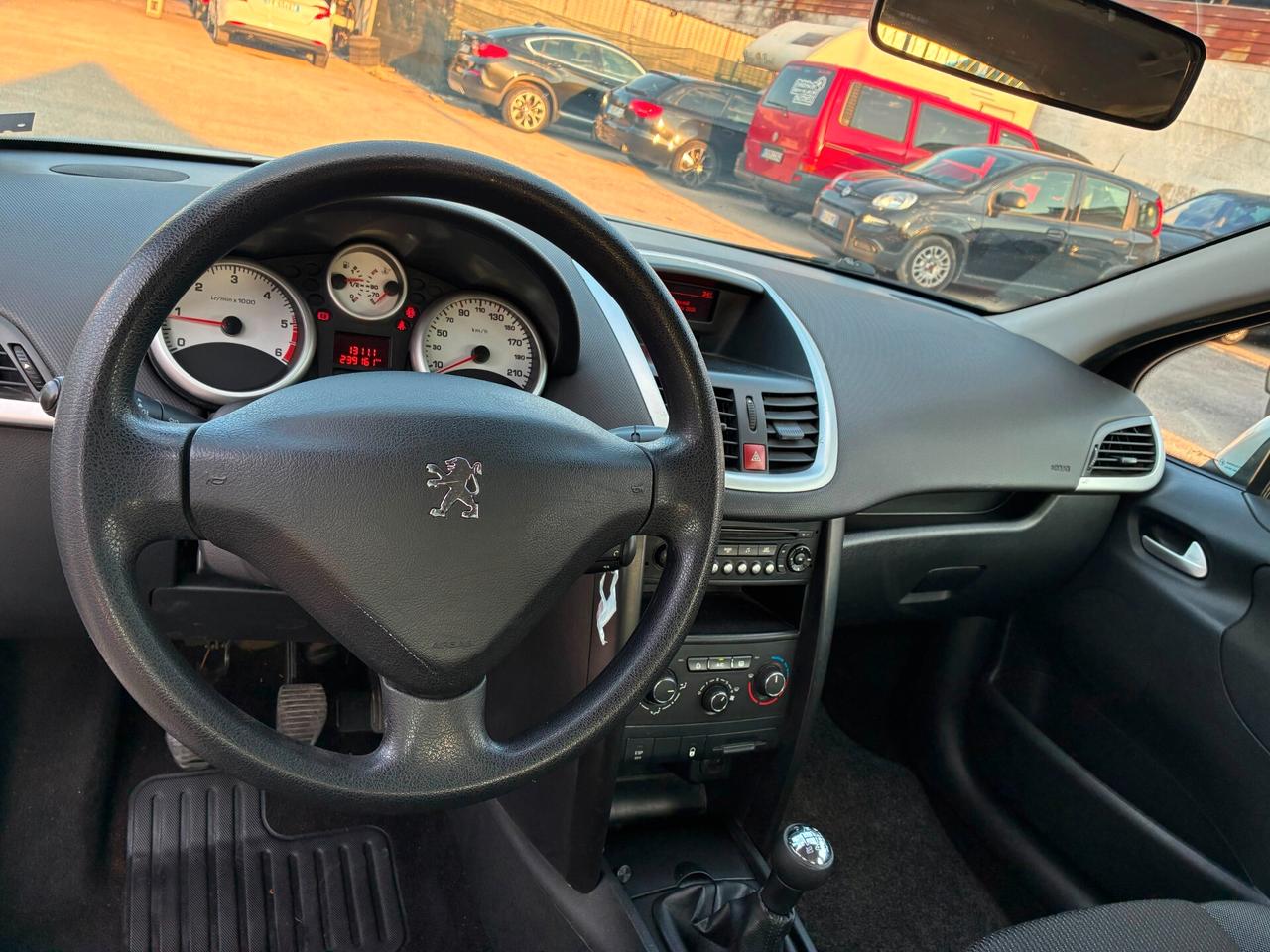 Peugeot 207 1.4 HDi 70CV FAP 5p. X Line
