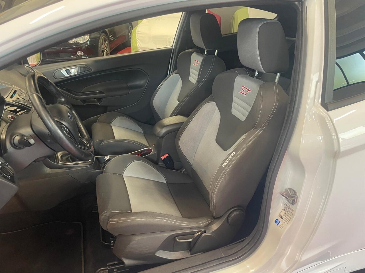 Ford Fiesta 1.6 182CV 3 porte ST