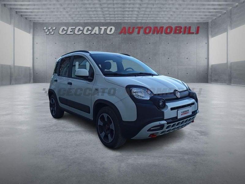 FIAT Panda Panda 1.0 firefly hybrid Cross s&s 70cv 5p.ti