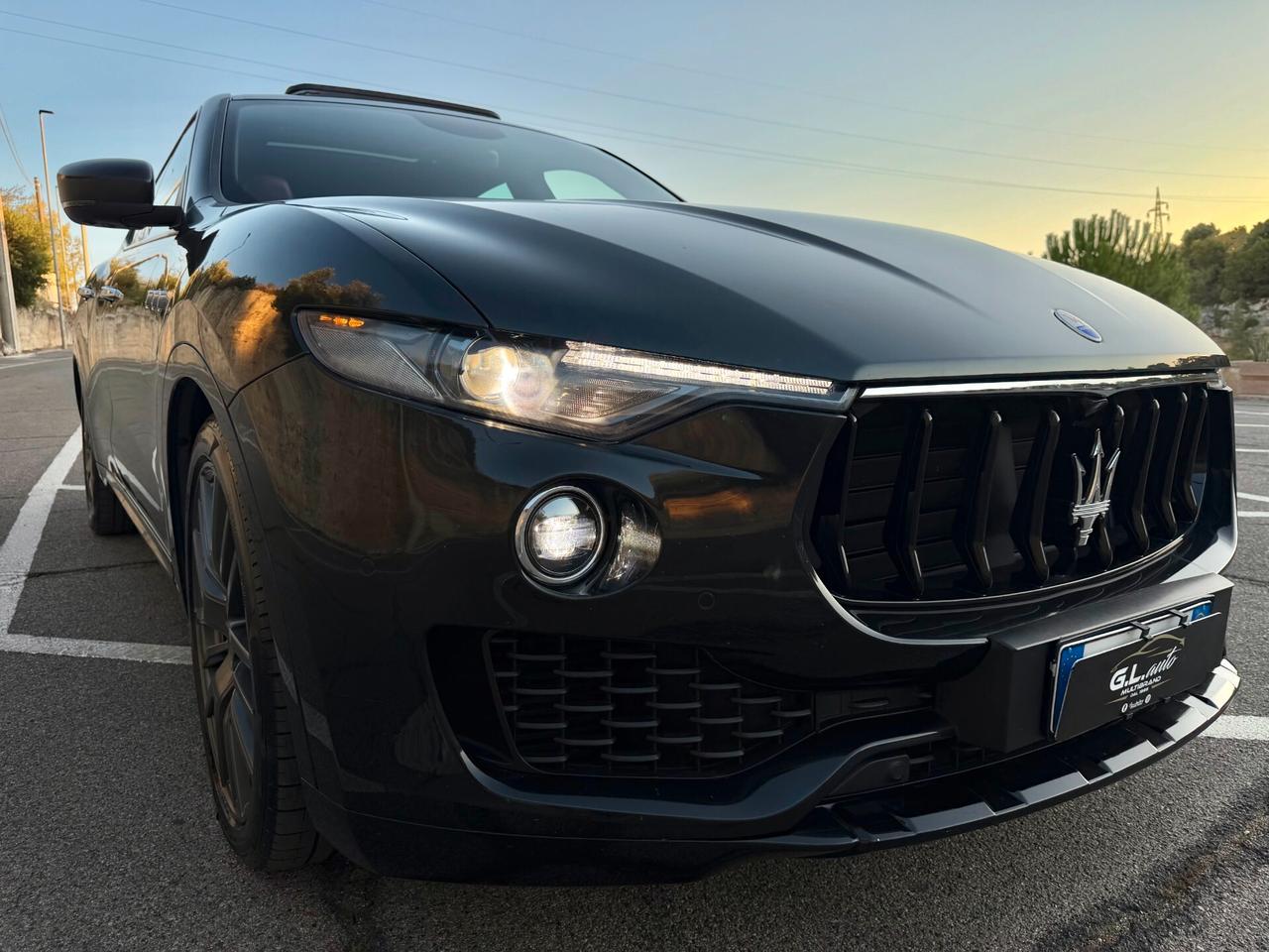 Maserati Levante Gransport/3.0 V6 250 CV/21"/TETTO