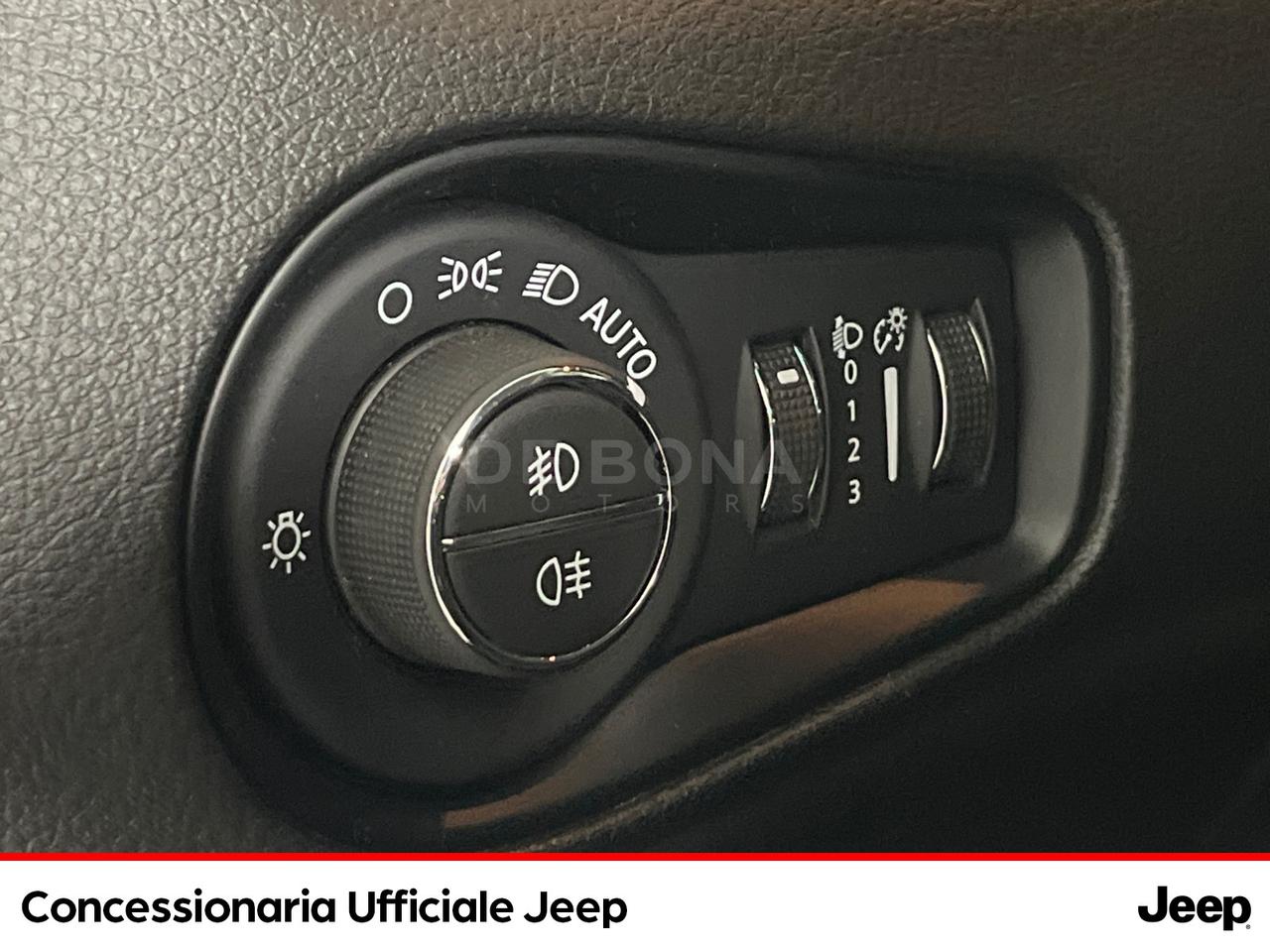 Jeep Renegade 1.5 turbo t4 mhev limited 2wd 130cv dct