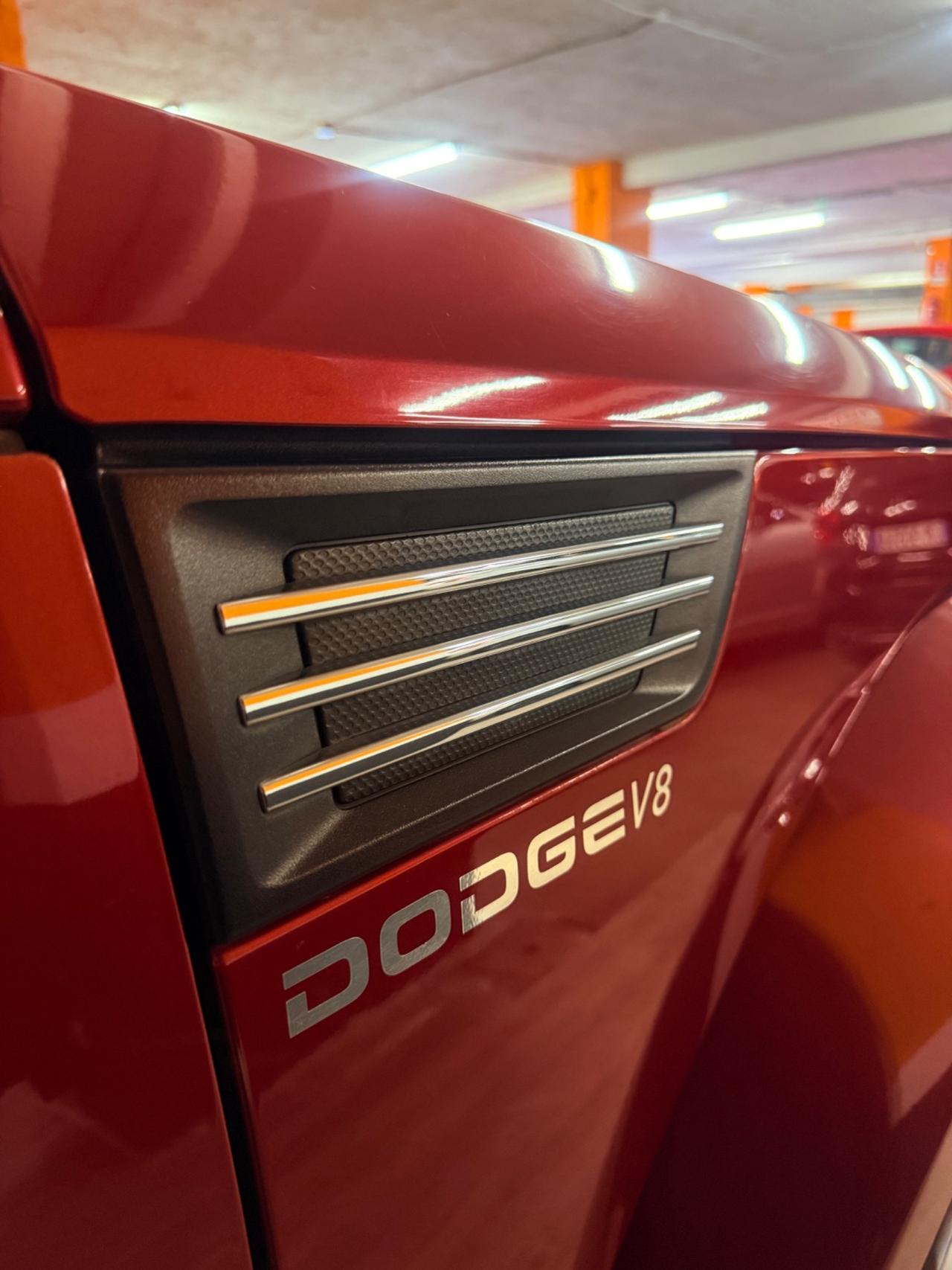 STRAORDINARIO DODGE NITRO 4×4 CON CAMBIO MANUALE