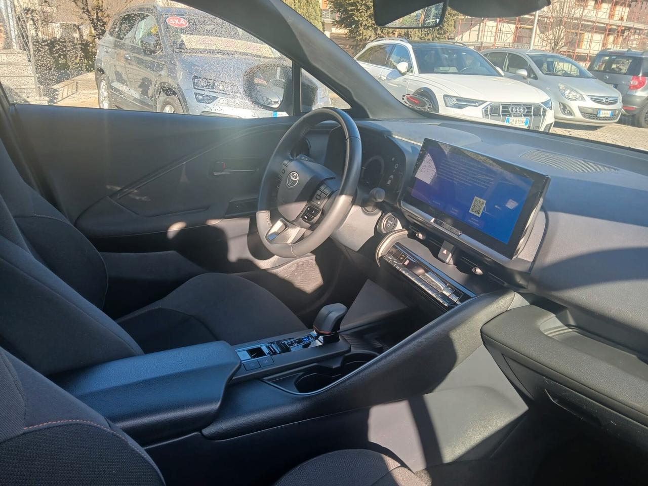 Toyota C-HR 2.0 HV AWD Trend