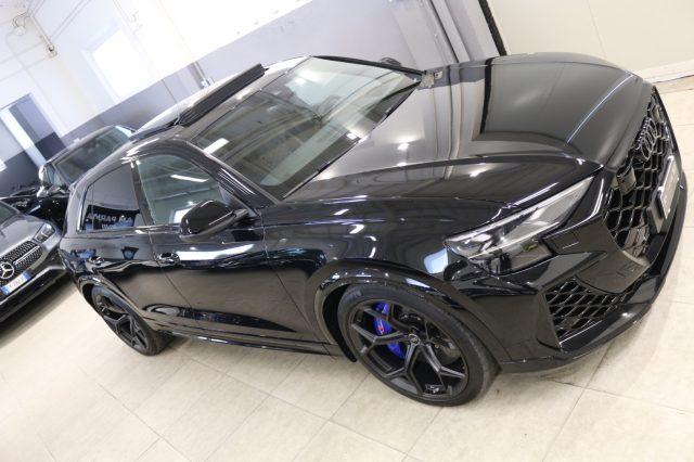 AUDI RS Q8 TFSI V8 quattro tiptronic Performance