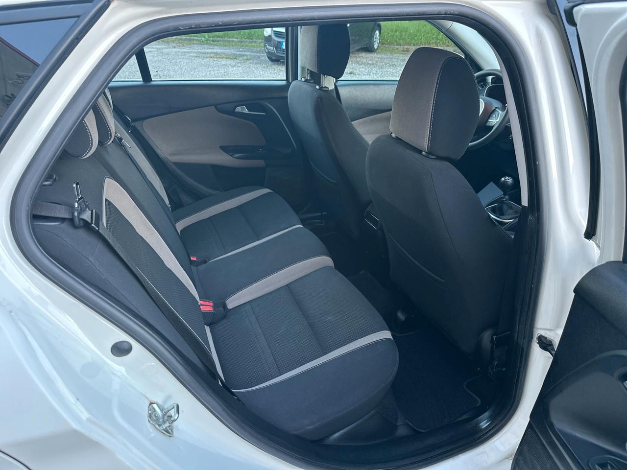 Fiat Tipo 1.6 Mjt S&S SW Lounge 2017