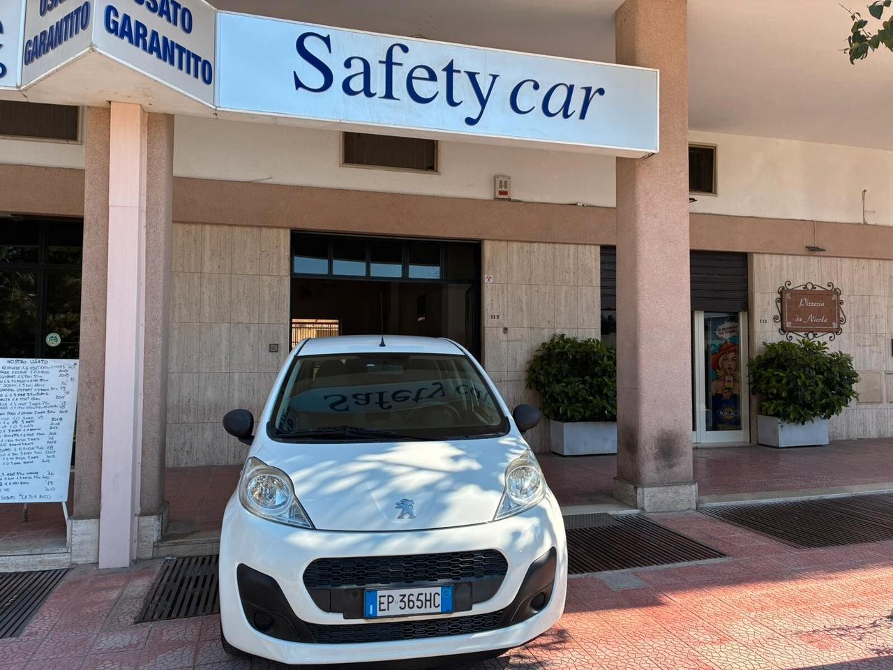 Peugeot 107 1.0 5p. perfetta garantita-2013