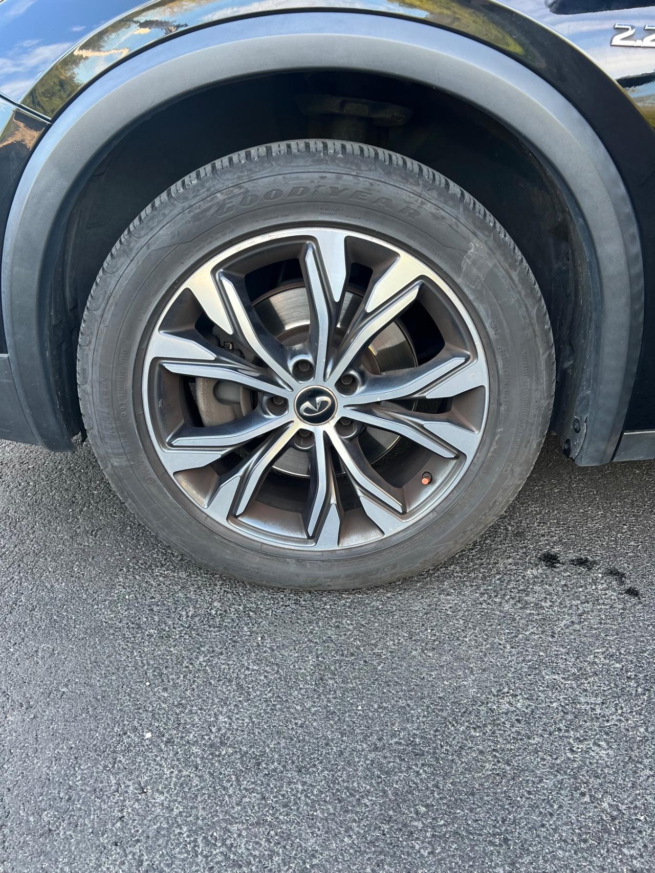 Infiniti Q30 2.2 diesel DCT AWD Premium Tech