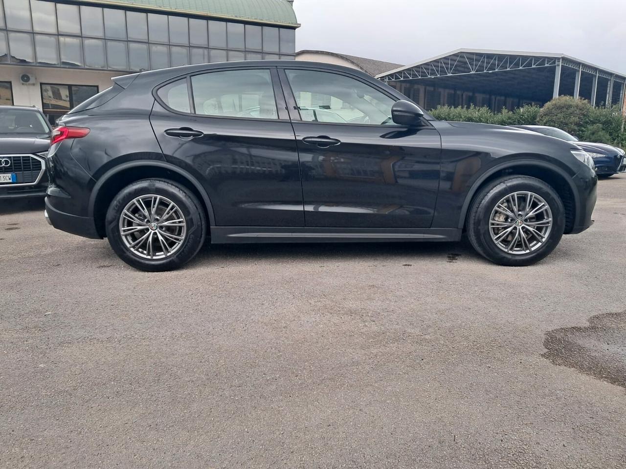 Alfa Romeo Stelvio 2.2 Turbodiesel 210 CV AT8 Q4 Super