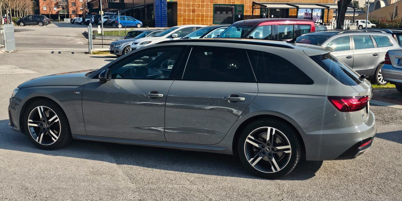 Audi A4 Avant 30 TDI/136 CV S tronic S line edition