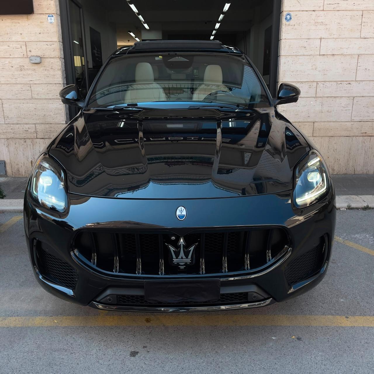 Maserati Grecale 2.0 MHEV 330 CV AWD Modena