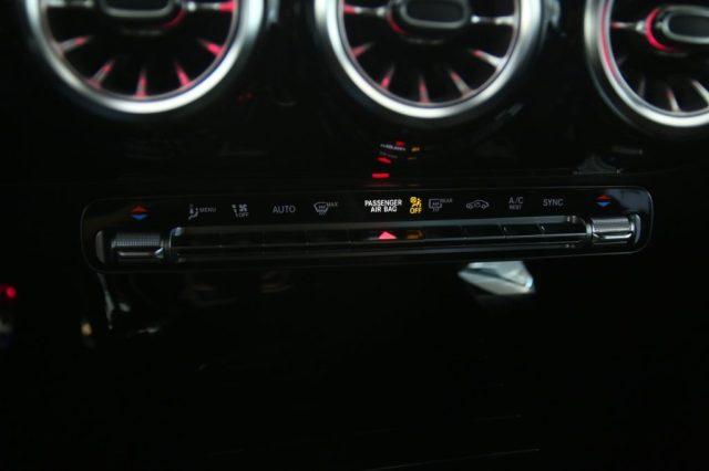 MERCEDES-BENZ A 180 d Automatic Premium Fari LED High Performance