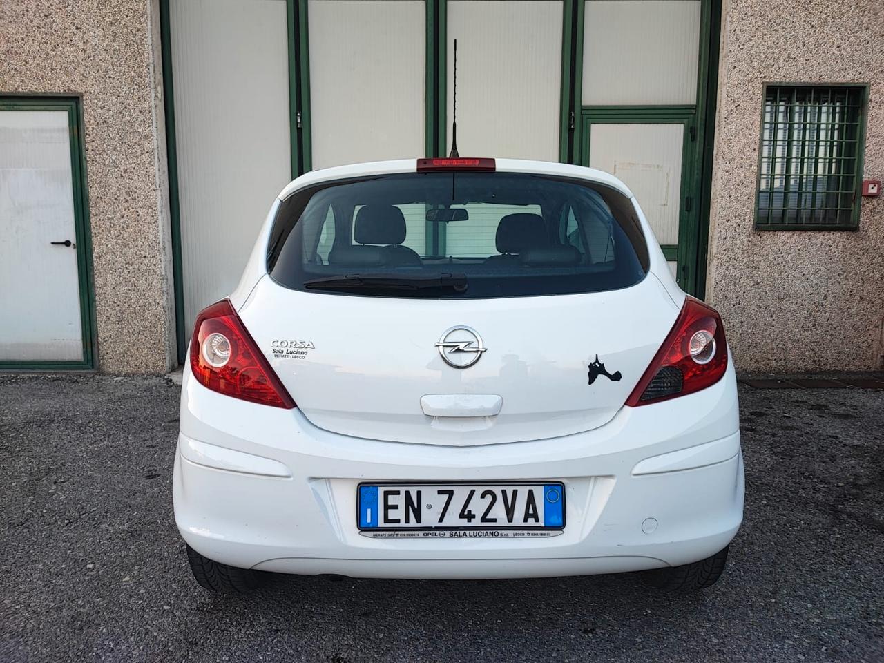 Opel Corsa 1.0 3 PORTE BENZINA NEOPATENTATI 2012