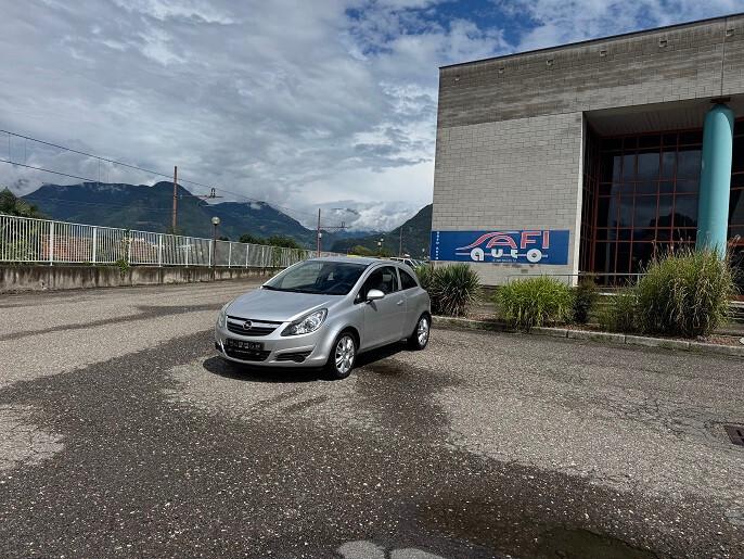 Opel Corsa 1.2 3 porte Easytronic Enjoy