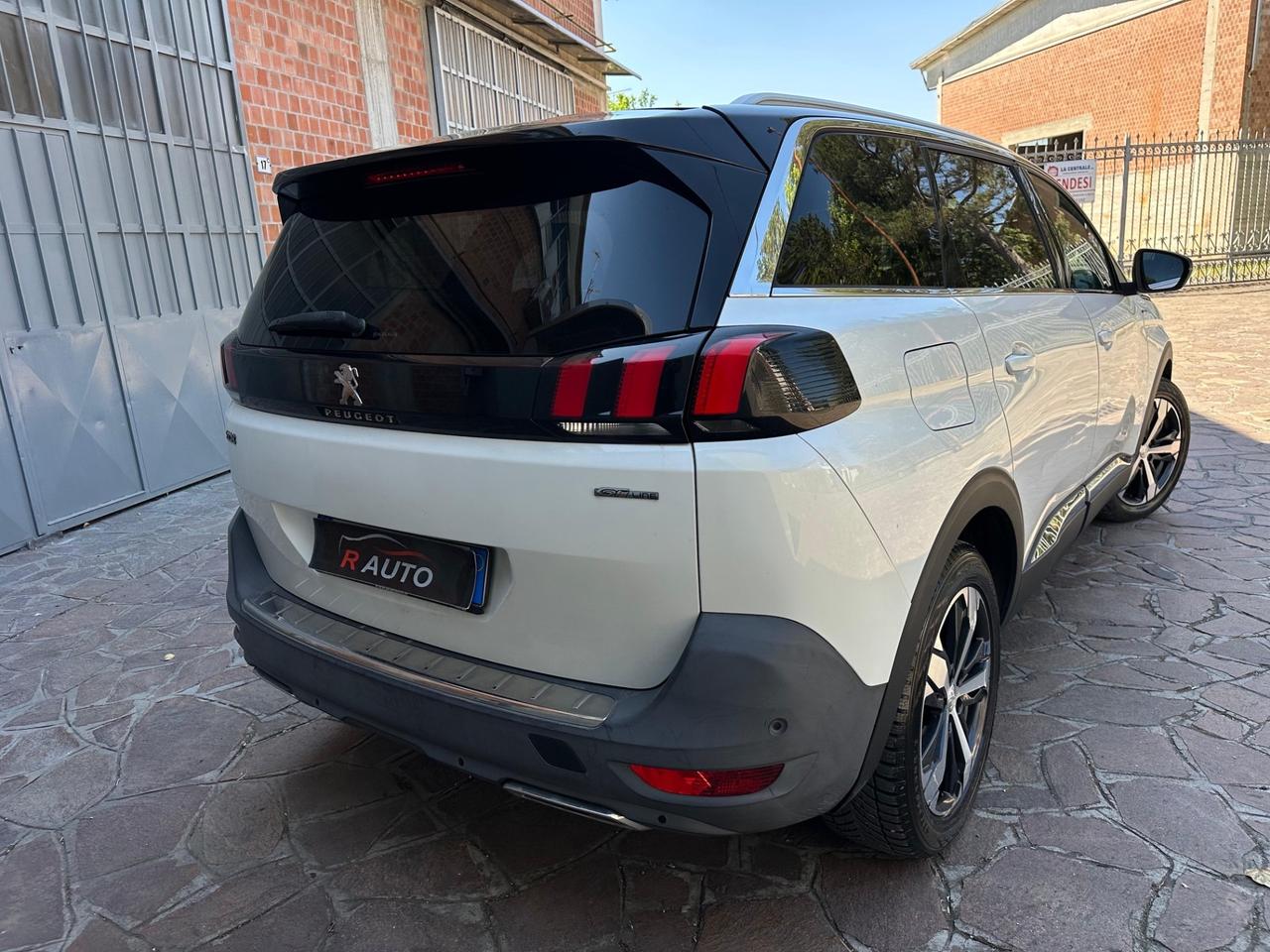 Peugeot 5008 BlueHDi 120 S&S EAT6 GT Line 7 POSTI