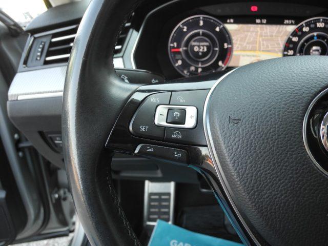VOLKSWAGEN Passat Alltrack 2.0 TDI 190cv SW 4Motion DSG BMT - GANCIO TRAINO