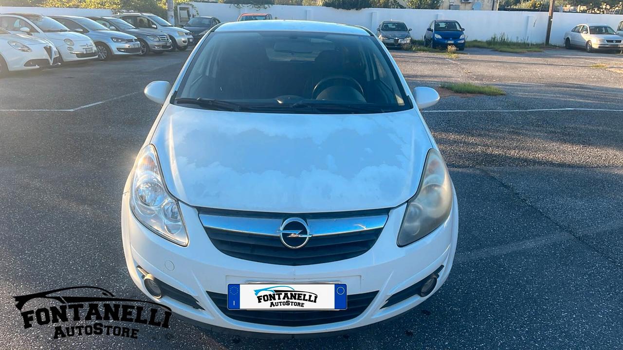 Opel Corsa 1.2 3 porte Club