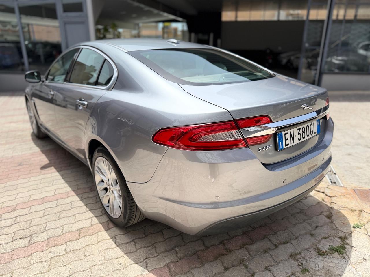 Jaguar XF 2.2 D 190 CV Prestige 2012