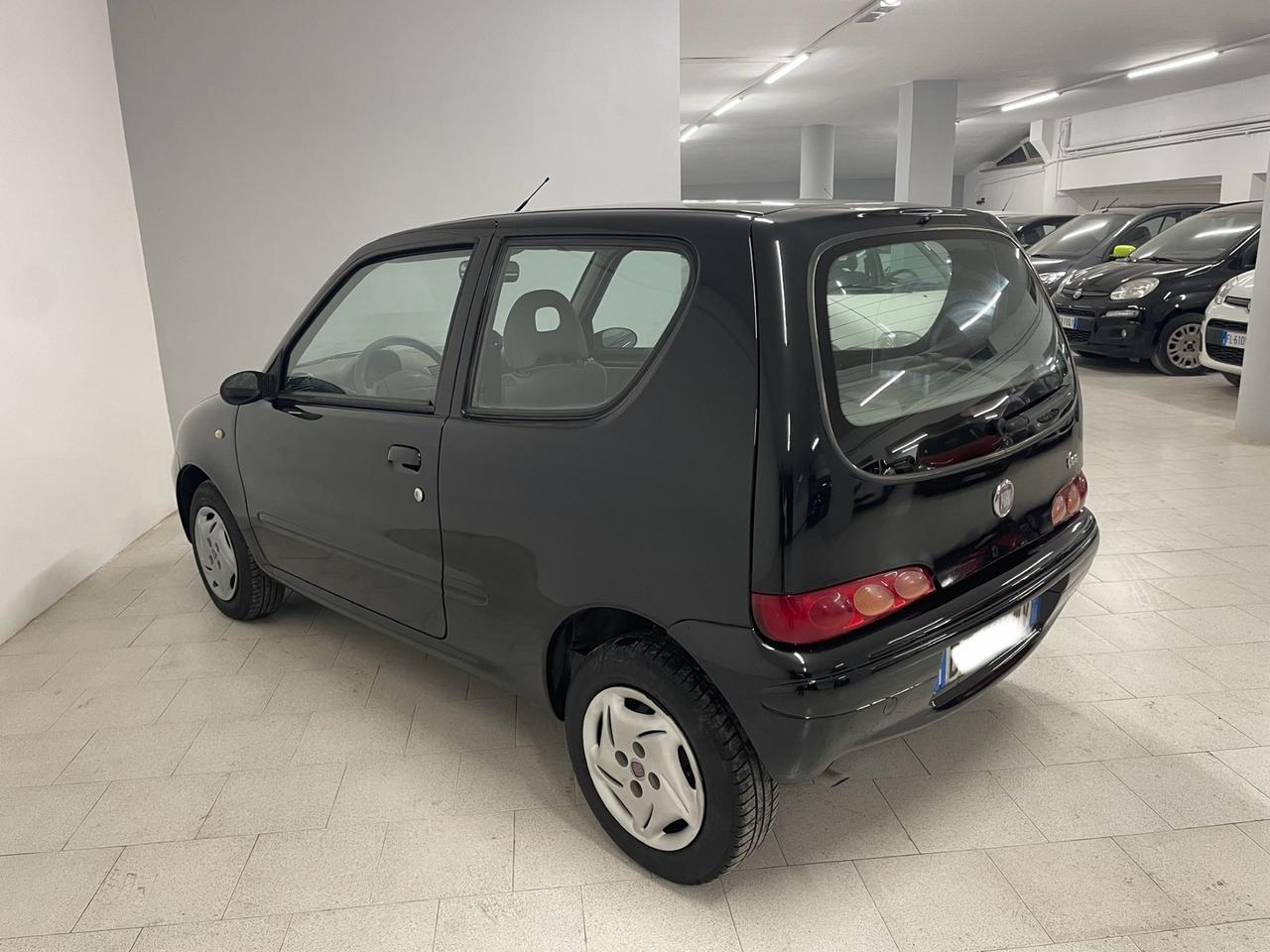 Fiat 600 1.1 Active clima Perfetta !