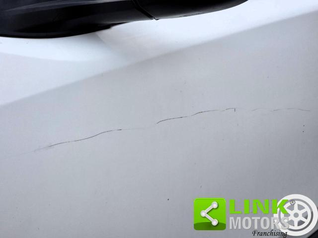 TOYOTA C-HR 1.8h Business 2wd e-cvt