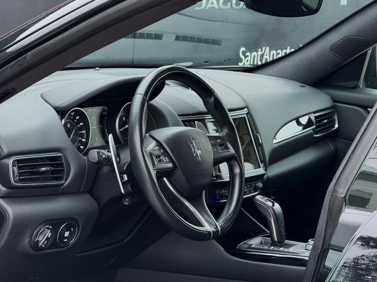 Maserati Levante 3.0 DS V6 Gransport 275CV Q4 CAM