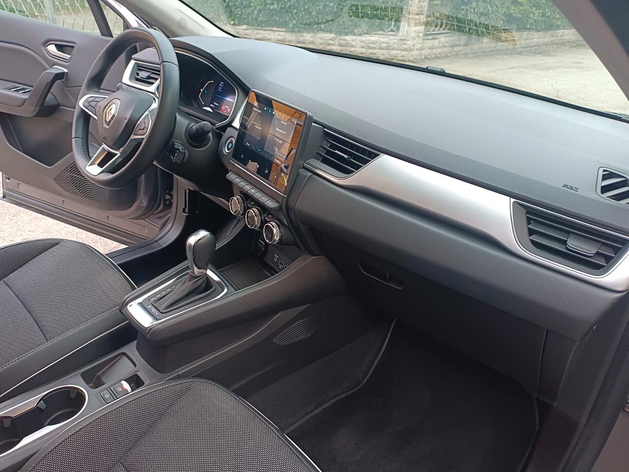 Renault Captur Hybrid 140 CV Techno